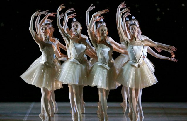 Bailarina despedida por denunciar anorexia reintregrada no La Scala