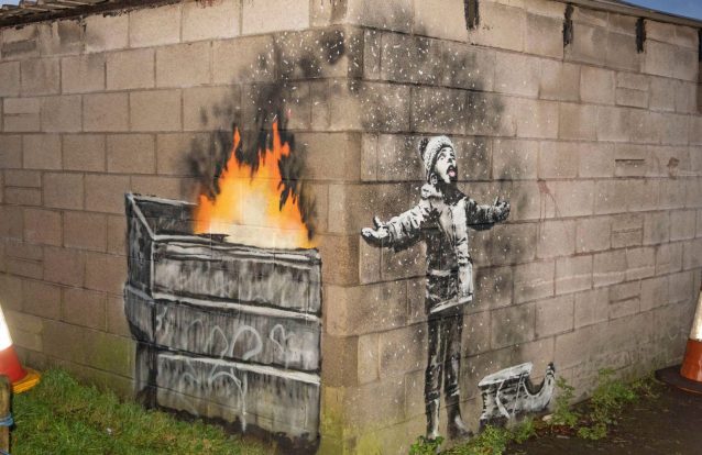 Banksy voltou a deixar a sua marca na rua