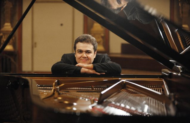 Beethoven (e a Malagueña) por Volodos