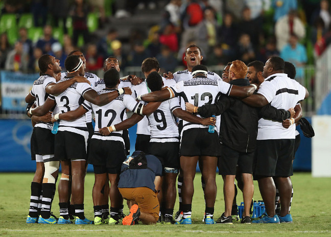 Bons exemplos no Rio: Ganhar como as Fiji, celebrar como Elisa