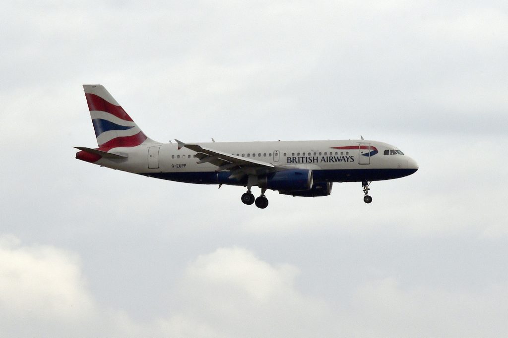 British Airways diz que problema de fornecimento elétrico provocou falha informática