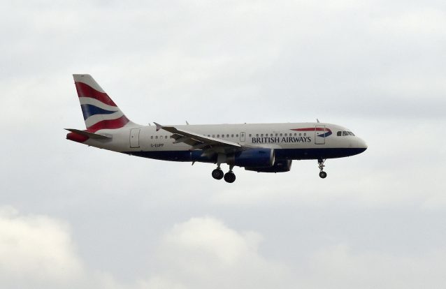 British Airways diz que problema de fornecimento elétrico provocou falha informática
