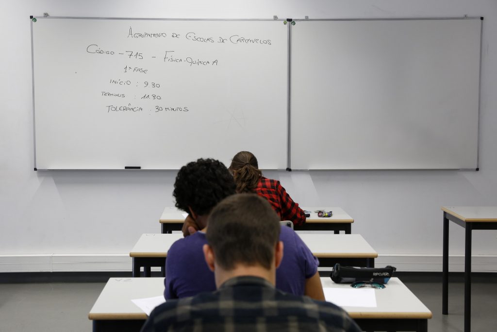 Carta aos alunos do secundário