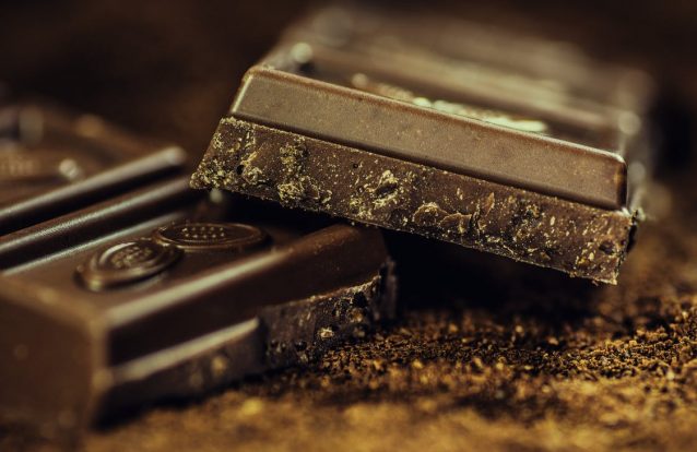 Chocolate preto e vinho tinto, o segredo para a juventude eterna