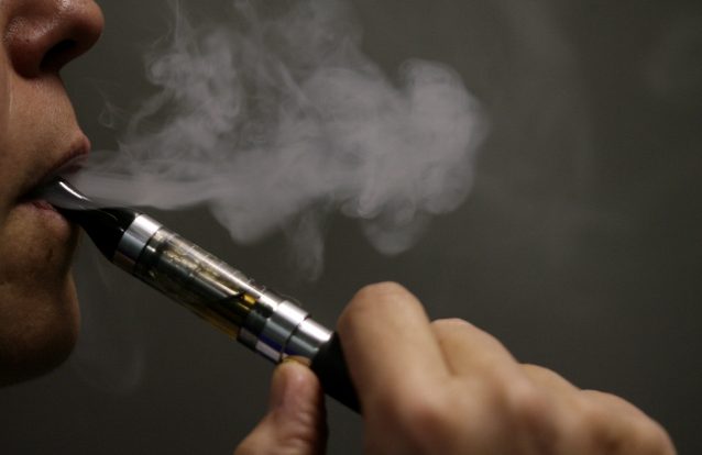 Cigarros eletrónicos com sabores vão ser proibidos em Nova Iorque