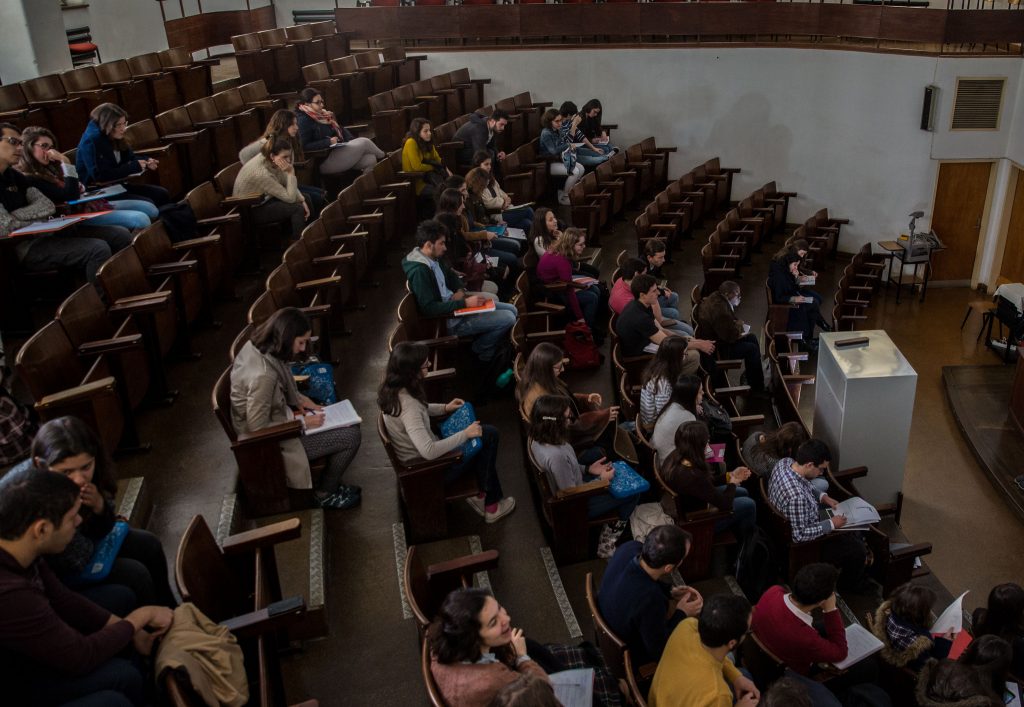 Comer bem (mal) na Universidade