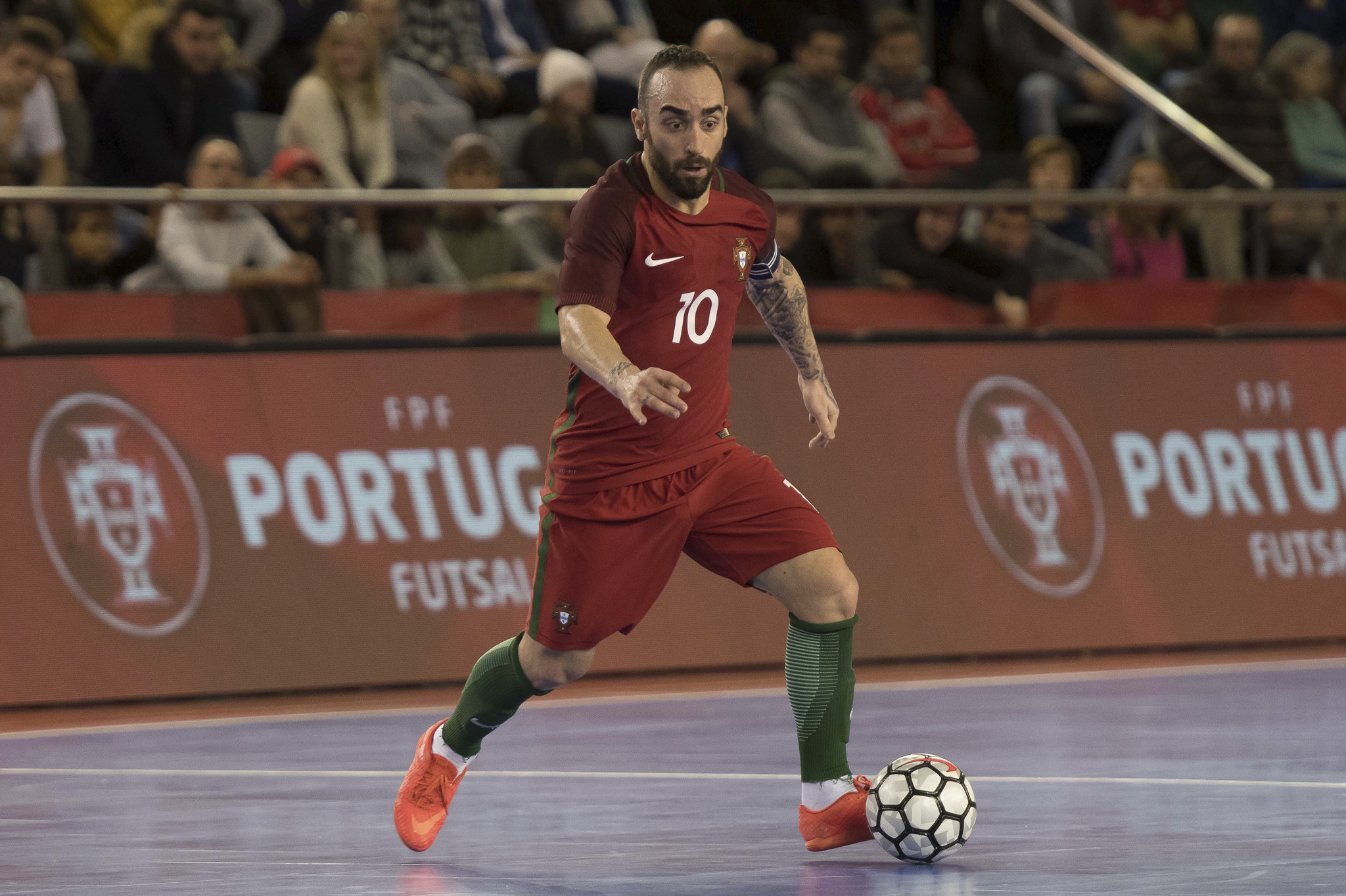 Ricardinho eleito pela quarta vez o melhor jogador do mundo de futsal