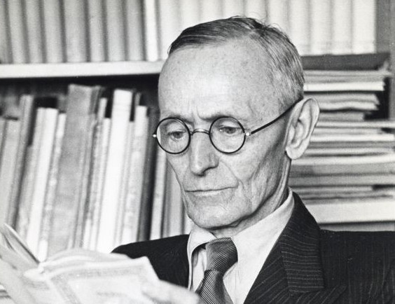 "Demian", a grande obra de Hermann Hesse, é uma viagem ao centro de si mesmo
