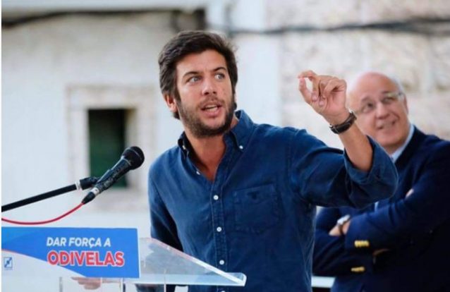 Depois de Cristas pedir pragmatismo, a Juventude Popular defende aposta na ideologia