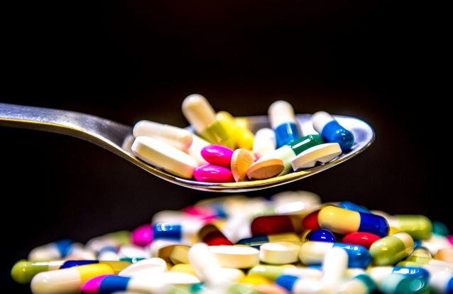 Depressão: os riscos de tomar tantos comprimidos e as outras opções