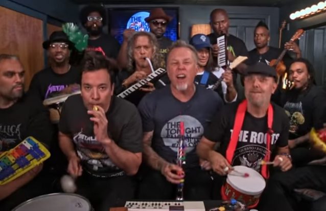 E se os Metallica tocassem o "Enter Sandman" com instrumentos infantis?