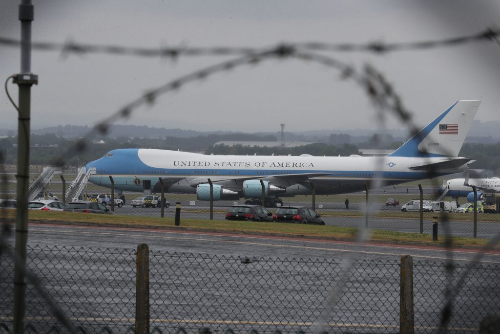 EUA: No avião presidencial é proibido ver a CNN