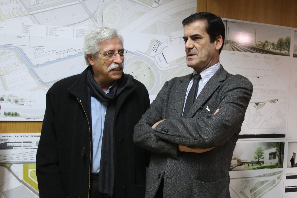 Ex-vereador do Urbanismo quebra o silêncio: Rui Moreira tem “falta de cultura democrática” e corre o risco de se tornar um “caudilho”