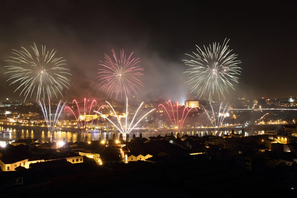 Featured image of post Imagem De Fim De Ano 2019 : Só por estar cadastrado no mercado livre, você tem frete grátis em milhares de produtos.