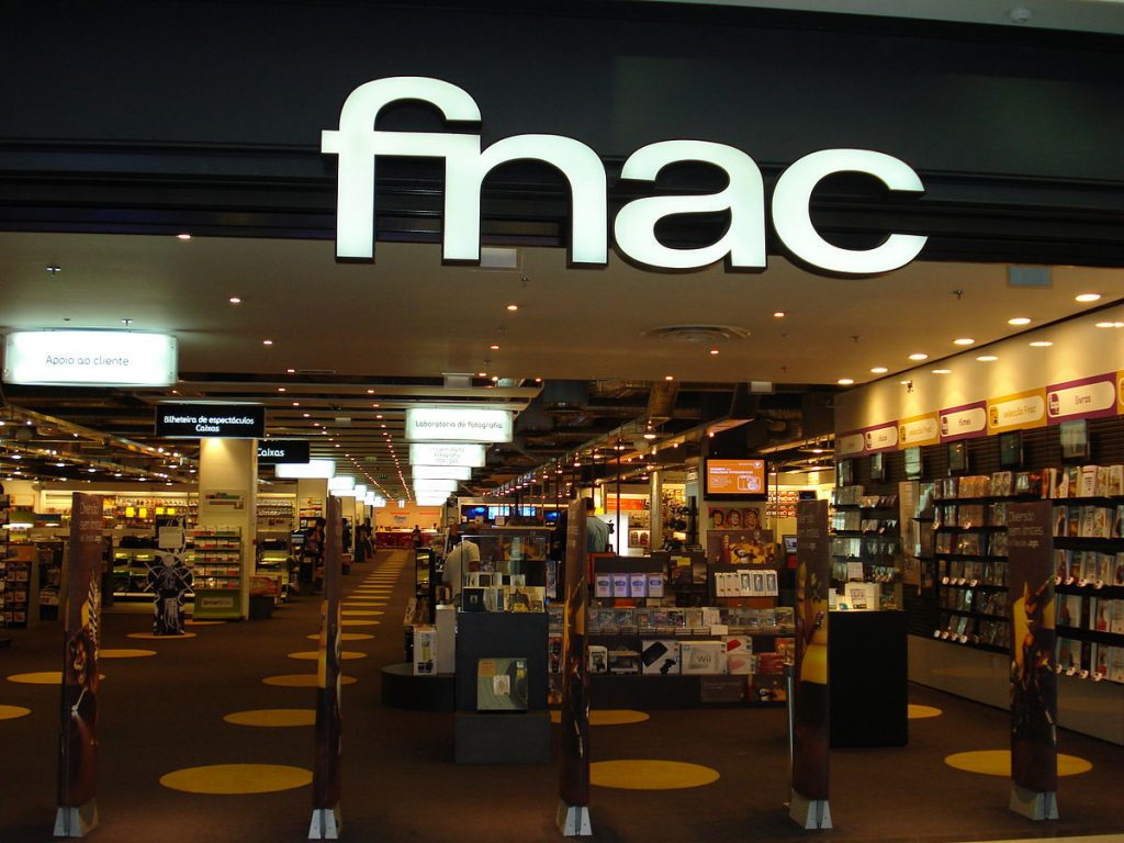 FNAC compra PC Clinic