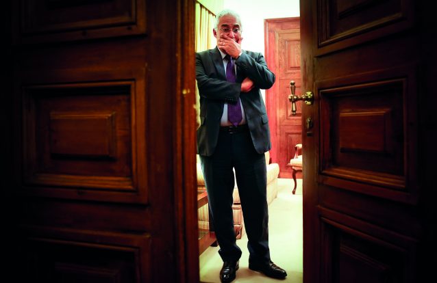 Furacões, conspirações e surpresas