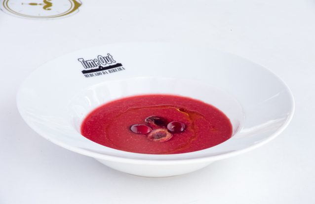 Gaspacho de cerejas, por Luís Barros