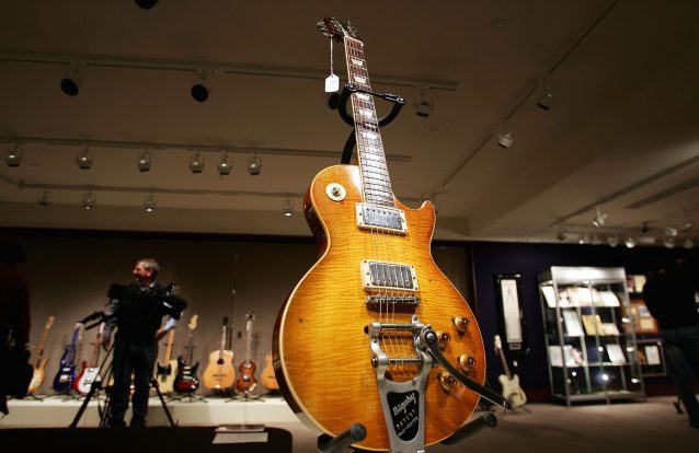 Gibson entra na bancarrota