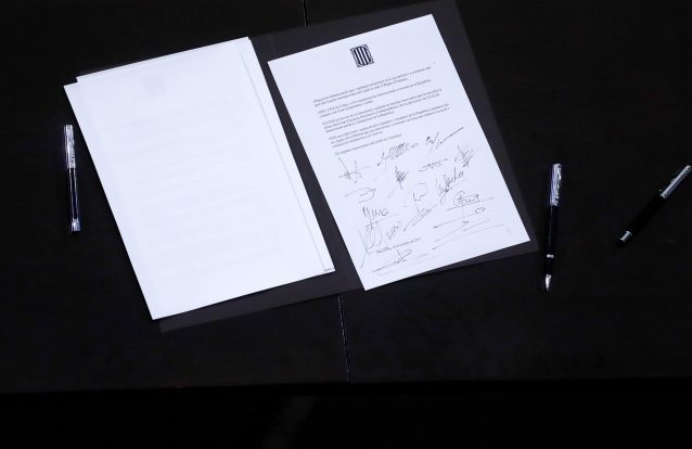 Governo espanhol diz que Puigdemont "não sabe onde está, para onde vai nem com quem quer ir"