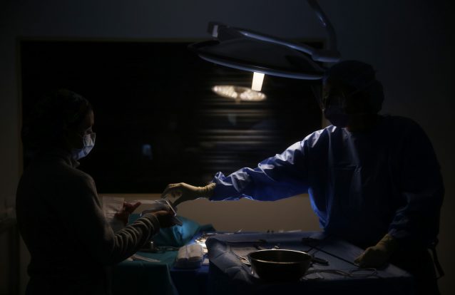 Greve dos enfermeiros: E se um doente morrer? Quem é o responsável?