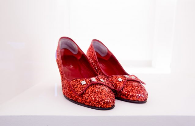 Há sapatos que contam histórias no novo Museu do Calçado