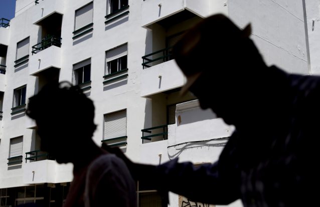 Há um manual online sobre violência doméstica