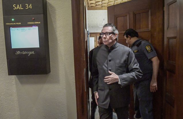 Homem no centro do escândalo do Nobel da Literatura condenado por violação