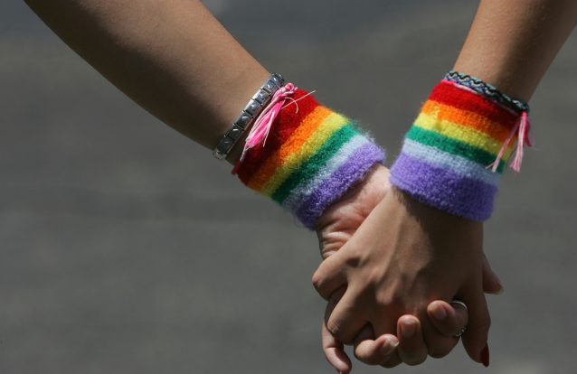 Homossexualidade ainda é crime em 72 países. Em 8 equivale a pena de morte