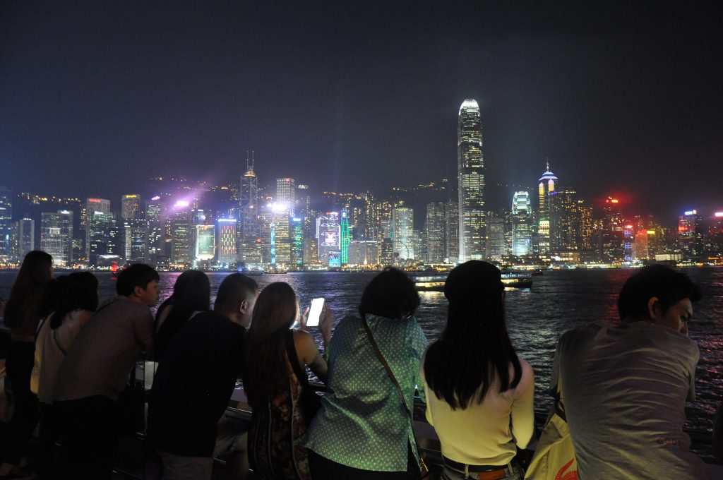 Hong Kong devia fazer yoga