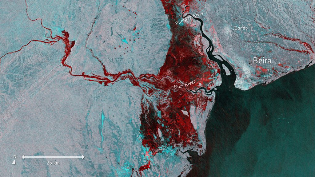 Imagens de satélite mostram o antes e o depois das inundações na região da Beira