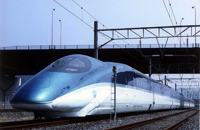 Japão desenvolve novo comboio de alta velocidade capaz de atingir 360 Km/hora