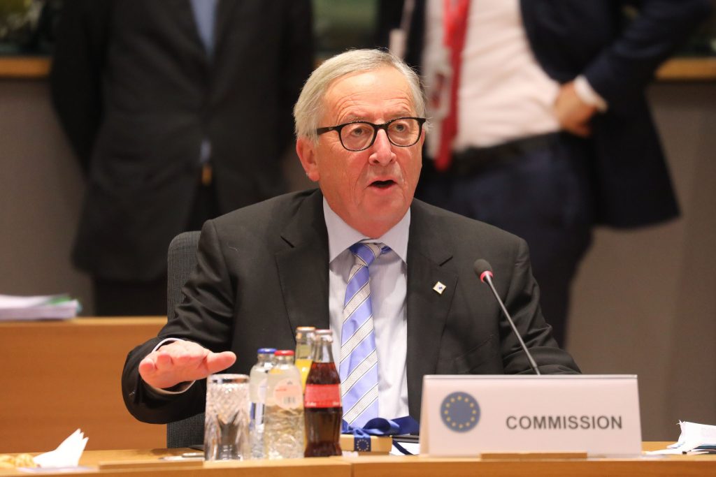 Juncker: “Não fomos suficientemente solidários com a Grécia”