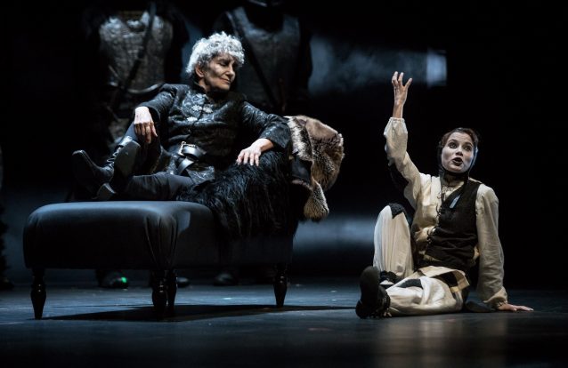 'Lear' no Dona Maria: O (não) lugar da verdade