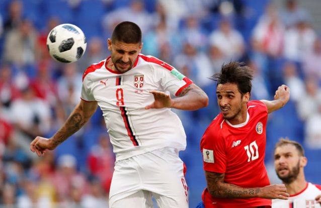 Livre direto de Kolarov dá vitória à Sérvia sobre a Costa Rica