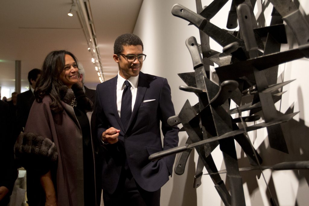 Marido de Isabel dos Santos acusa França de roubo