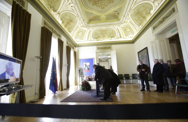 Mário Soares: Livro de condolências pode ser assinado online