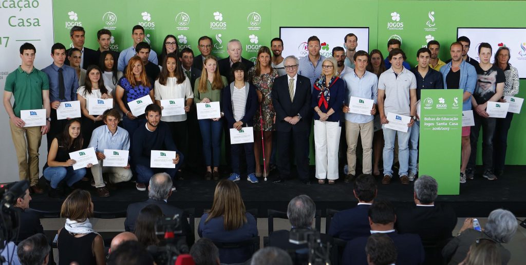 Medalhas e diplomas, o desejo dos atletas portugueses que recebem bolsas académicas