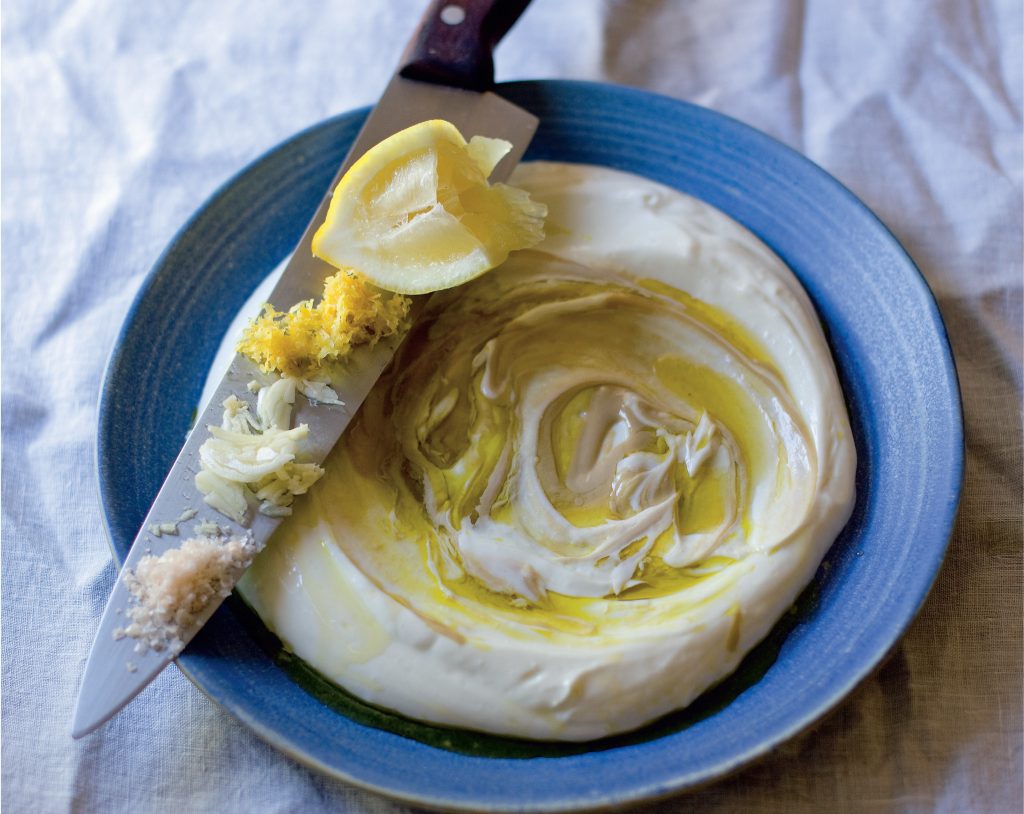 Molho de iogurte e tahini, por Gary Mehigan