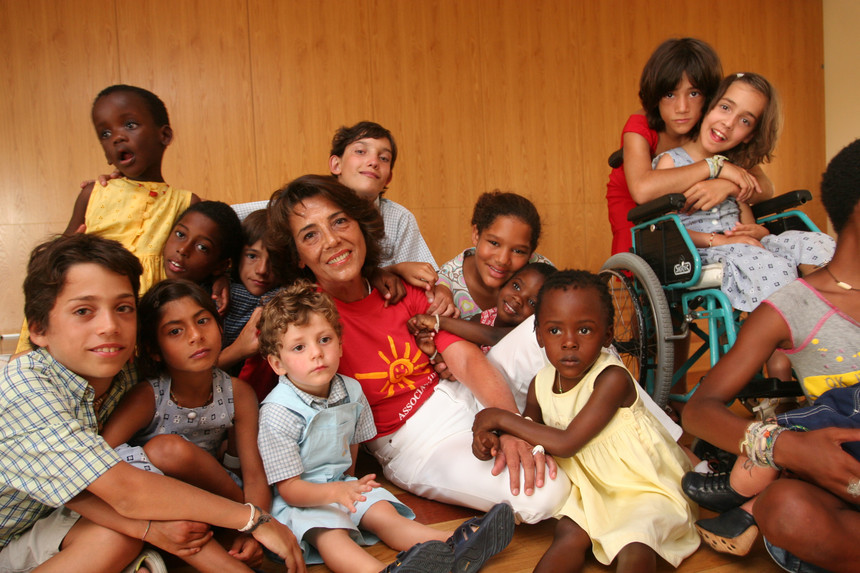 Morreu a presidente da Associação Sol, Teresa Almeida