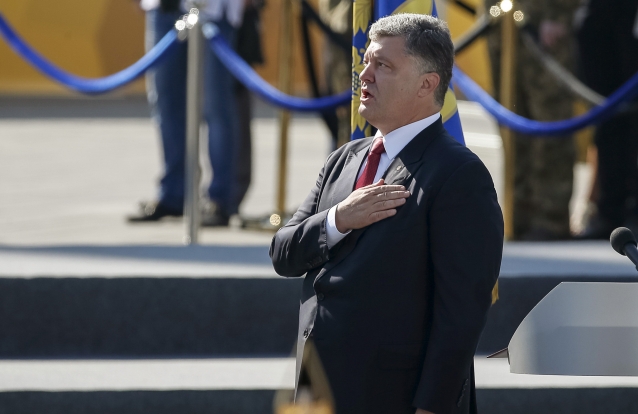 Movimentações de tropas russas ao longo da fronteira preocupam Ucrânia