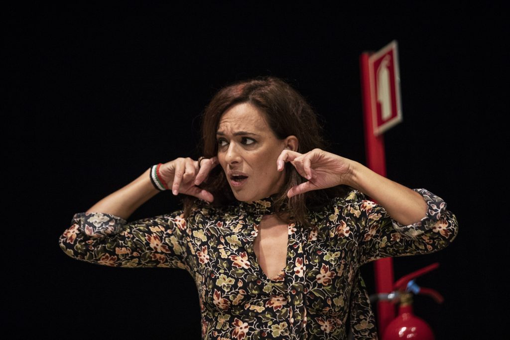 Na peça "Worst Of", em cena no Teatro Nacional D. Maria II, em Lisboa, critica-se a celebrar