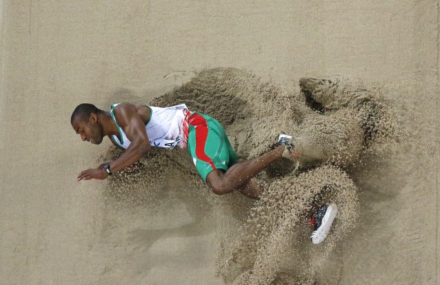 Não eras tu que estavas morto, Nélson?