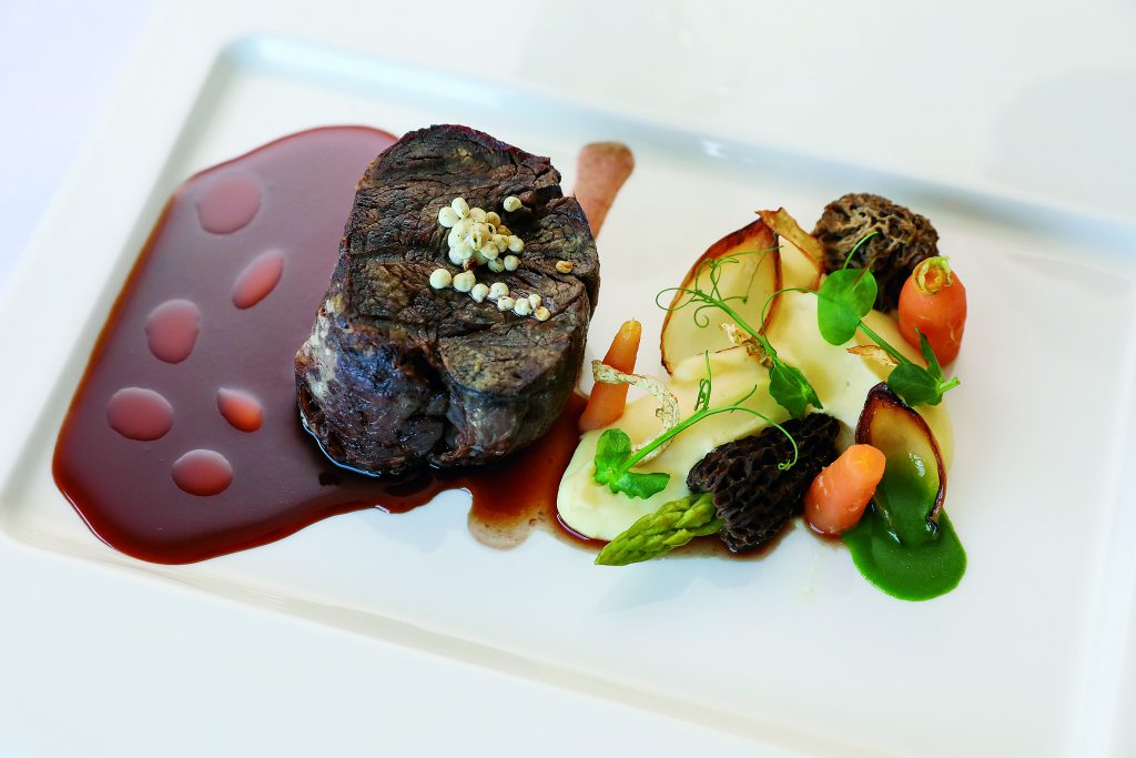 No restaurante Porta, em Bragança, é entrar e usufruir do que chega à mesa