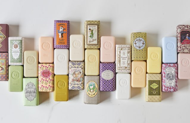 Nos 130 anos da Claus Porto, cheira bem, cheira a Portugal