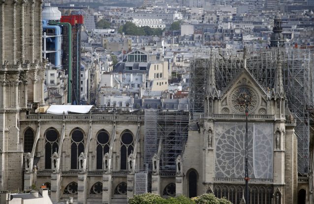 Notre-Dame: mais de mil especialistas pedem tempo para uma boa reconstrução