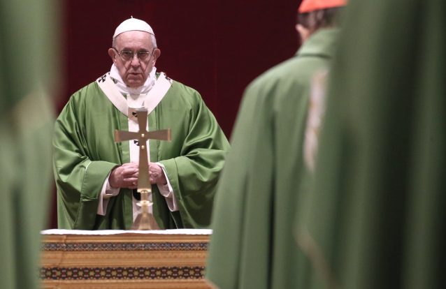 Novas regras do Papa sobre denúncias de abusos entram em vigor no sábado