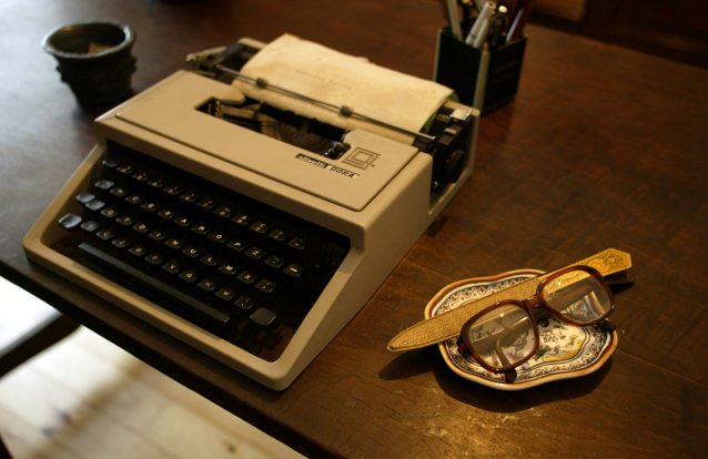 O Homem do Leme: A fábrica dos poemas