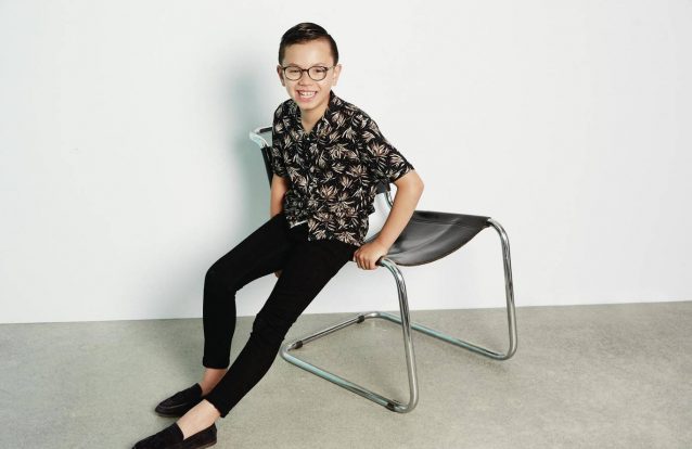 O menino autista que foi proibido de participar nos teatros da escola e que agora é modelo da H&M