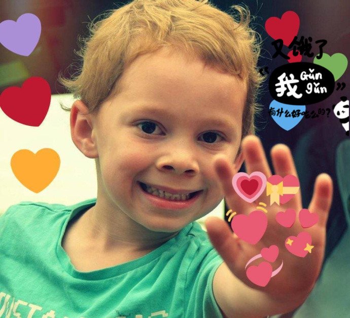 O miúdo que encanta quase dois milhões de chineses