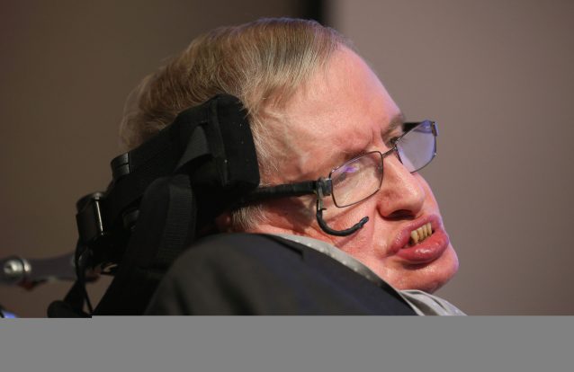 O mundo pode acabar assim. Quatro cenários possíveis segundo Stephen Hawking